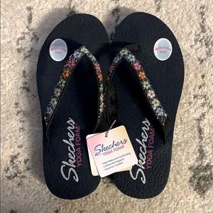 Sketchers Flip Flops